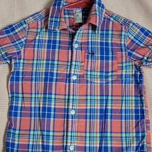 Shirt whith down button